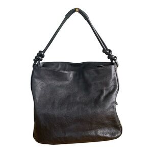 Sleek Brahmin Black Leather Hobo Bag with Slouchy Design